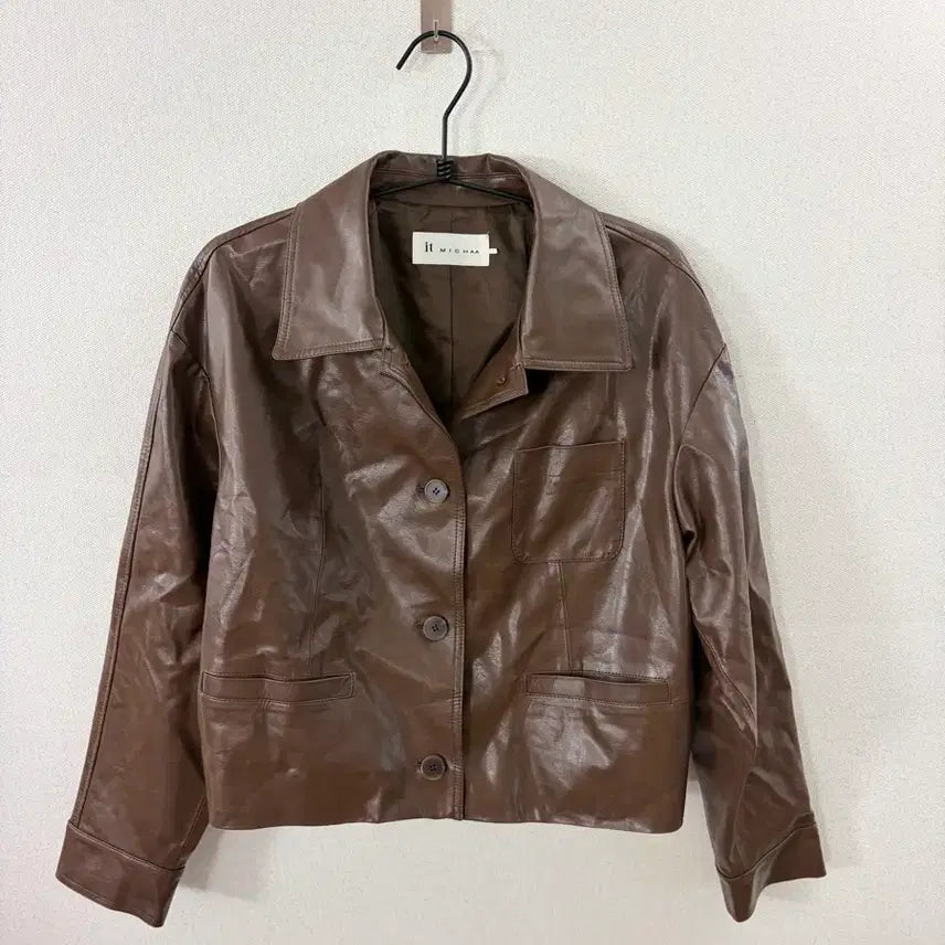 [BUNJANG] IT MICHAA Faux Leather Crop Jacket S / 잇 미샤(IT MICHAA) 페이크 레더 크롭 자켓 55(s)