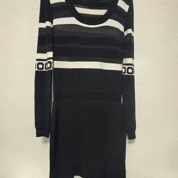 [BUNJANG] Moschino Black & White Stripe Sweater (New) / 모스키노 스웨터 블랙 화이트 스트라이프/새상품