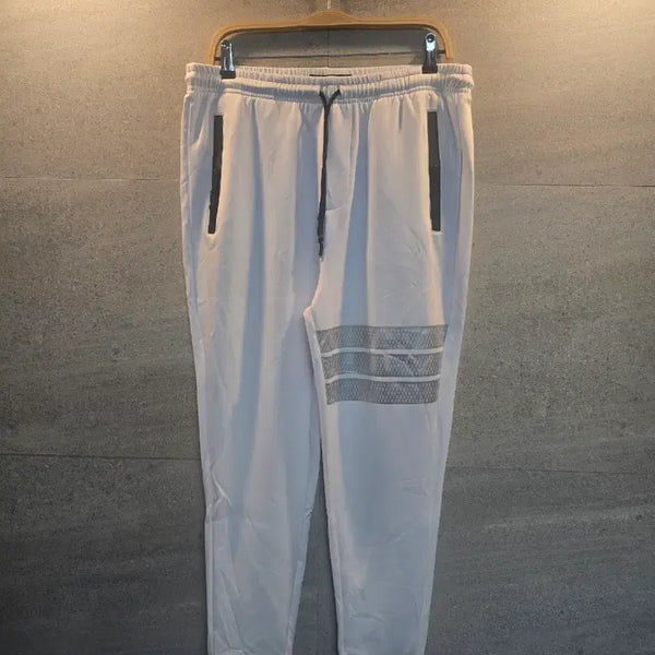 [BUNJANG] PUBLIC RECORD Standard Fit Pants White / PUBLIC RECORD. 스탠다드핏 팬츠.