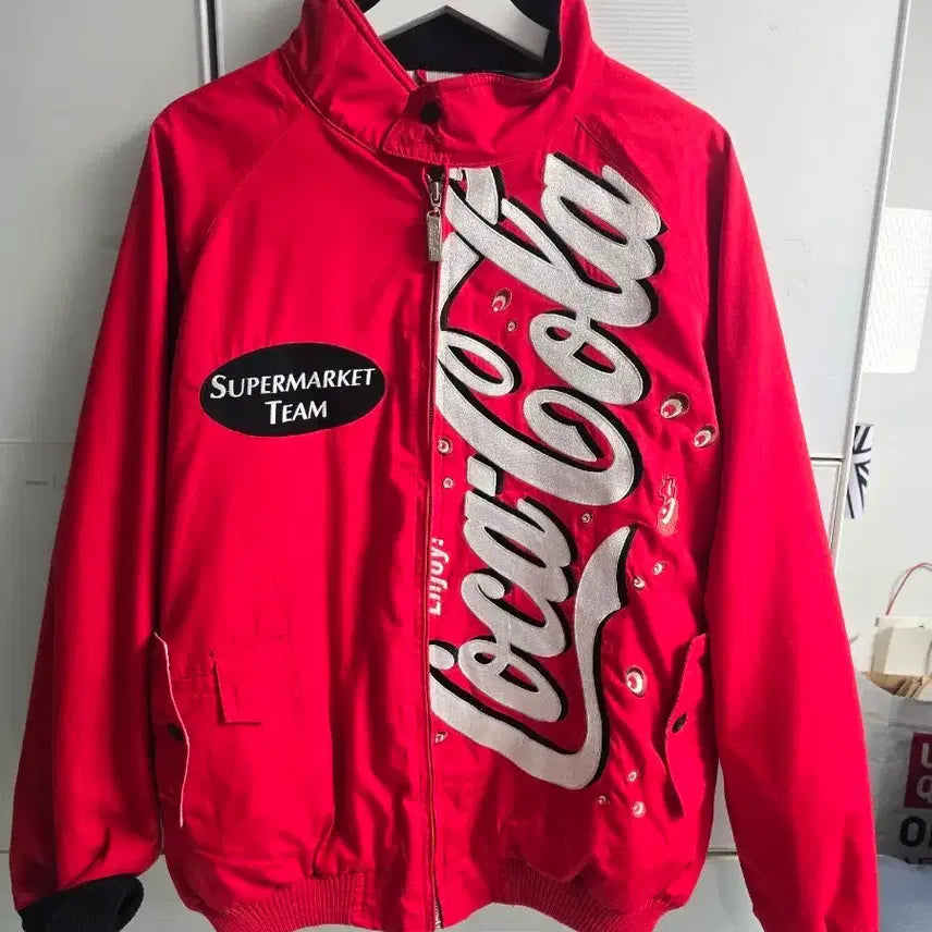 [BUNJANG] Coca-Cola Supermarket Team Embroidered Jacket / 코카콜라 수퍼마켓팀 자수로고자켓