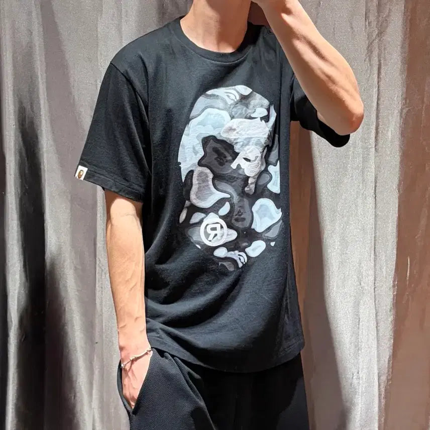 [BUNJANG] BAPE Grey Big Shark Black Short Sleeve T-Shirt Size L / L BAPE 베이프 그레이 빅샤루 블랙 반팔