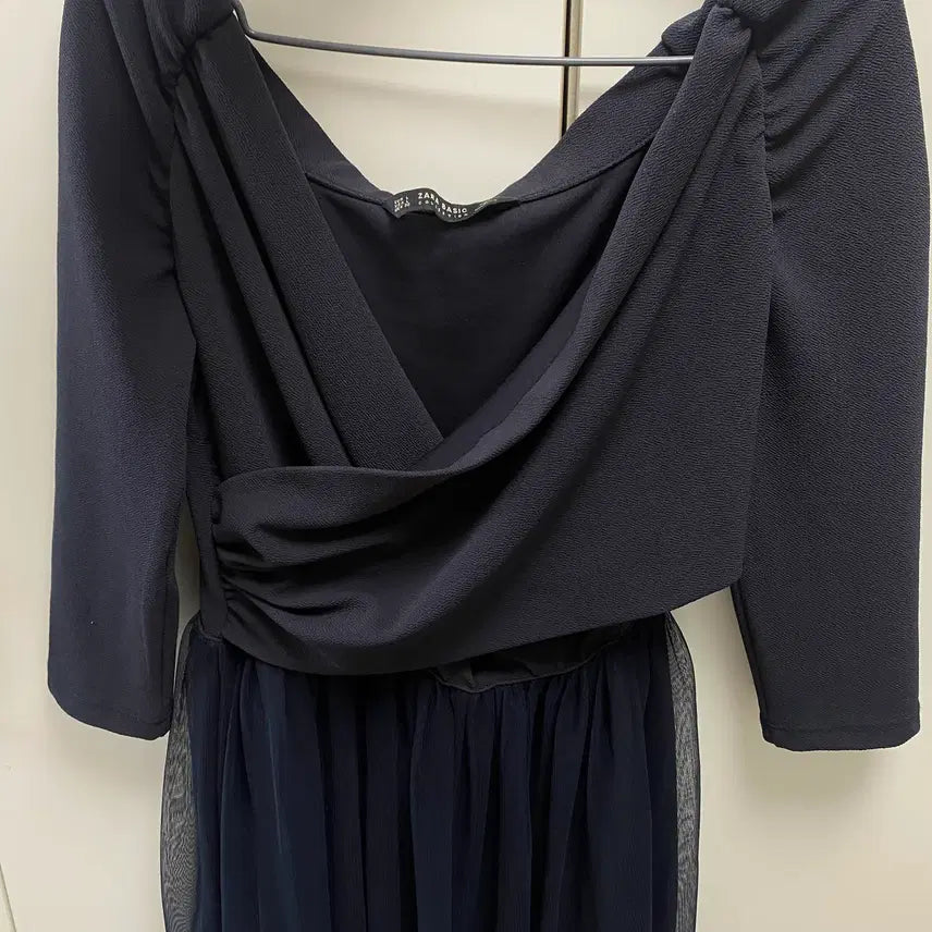 [BUNJANG] Zara Off-Shoulder Ballerinacore Dress L / zara 오프숄더 발레코어 원피스 L