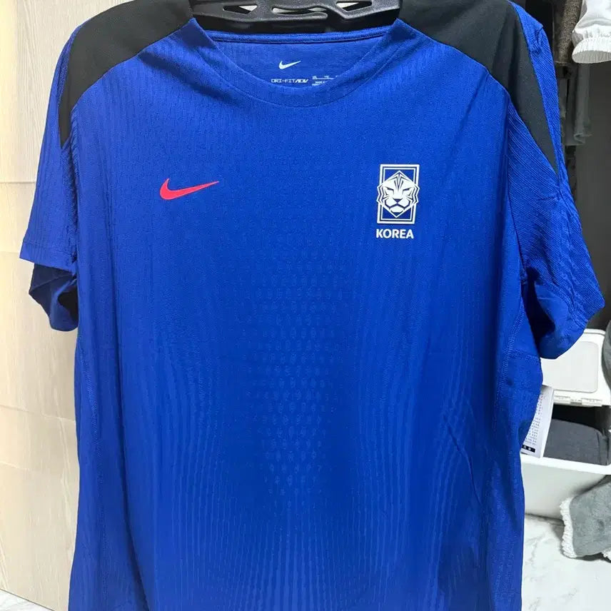 [BUNJANG] Nike 24-26 Korea National Team Player Issue Training Top XXL / [XXL] 나이키 24-26 대한민국 국대 선수지급용 트레이닝 탑