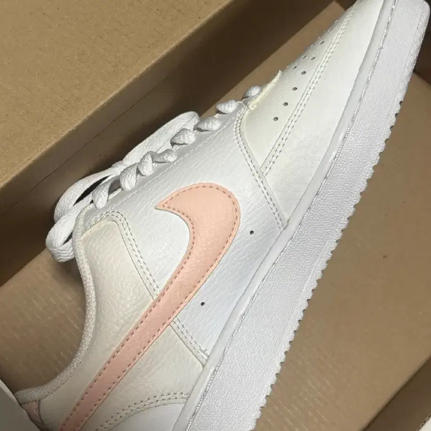 [BUNJANG] Nike Court Vision Low (WMNS) CD5434-105 White/Washed Coral / 나이키 코트 비전 로우(WMNS NIKE COURT VISION LOW, CD5434-105)