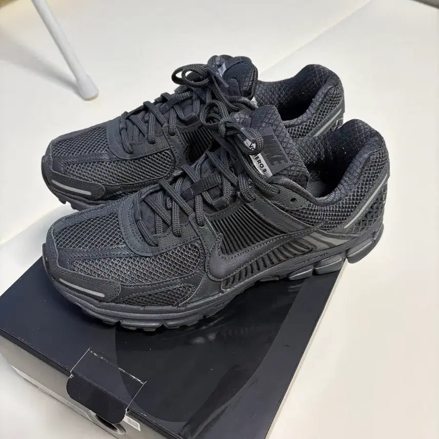 [BUNJANG] Nike Zoom Vomero 5 Anthracite / 나이키 줌 보메로 SP 앤트러사이트 270