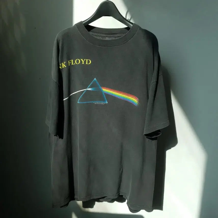 [BUNJANG] Brockum Pink Floyd "The Dark Side of the Moon" Band T-Shirt / 94 BROCKUM "Pink Floyd" Band tees