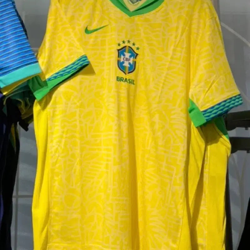 [BUNJANG] Brazil 24-25 Home Jersey XL / 24-25 브라질 홈 유니폼 팝니다