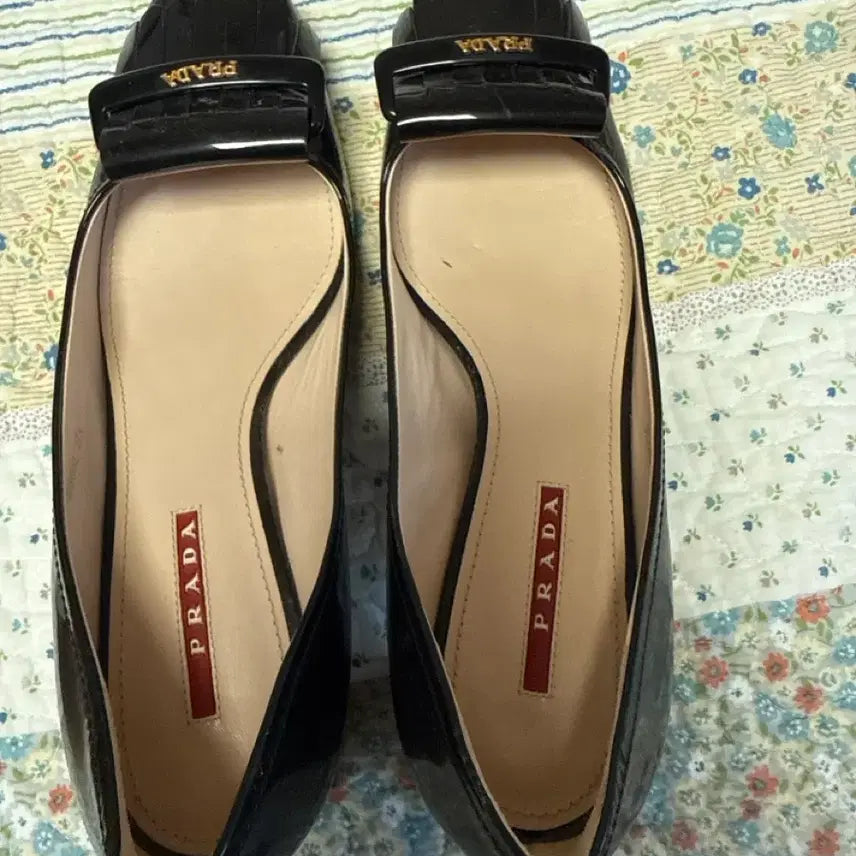 [BUNJANG] Prada Women's Black Belt Detail Ballet Flats / 프라다 펌프스 힐