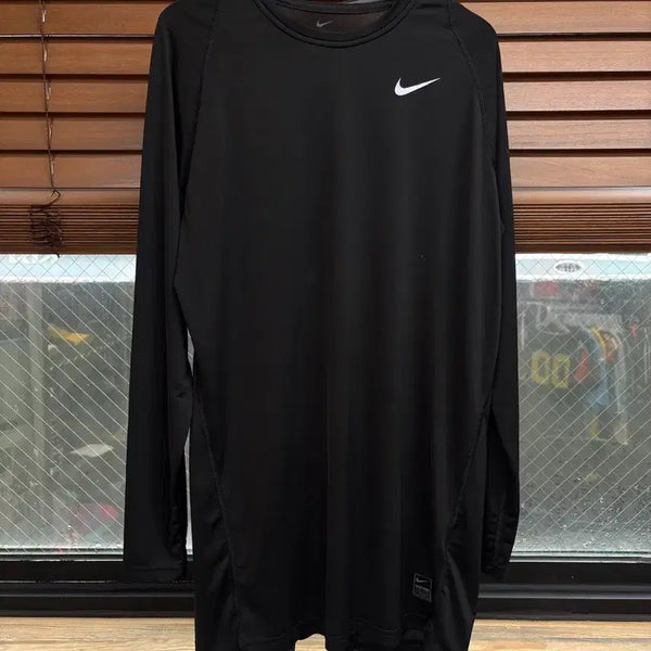 [BUNJANG] Nike Pro Dri-FIT Tight Fit Long Sleeve T-Shirt 2XL / 2XL Nike 나이키 프로 드라이핏 타이트핏 기능성 운동복 긴팔 티셔츠