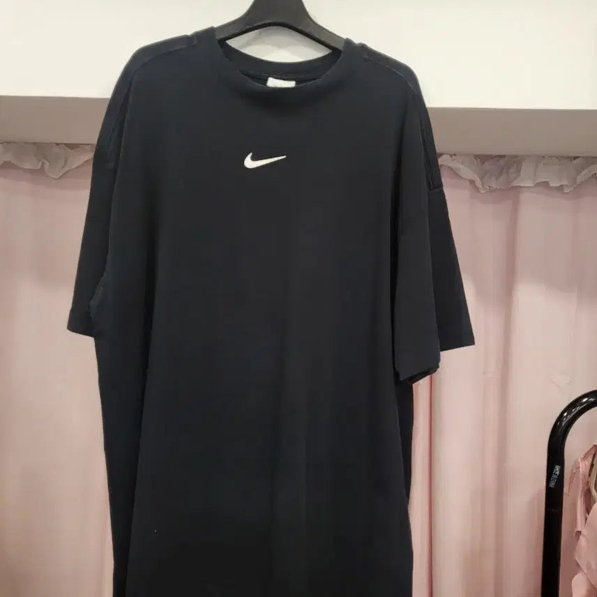 [BUNJANG] Nike Swoosh Logo Black Short Sleeve T-Shirt / 나이키 스우시 반팔 티셔츠 블랙