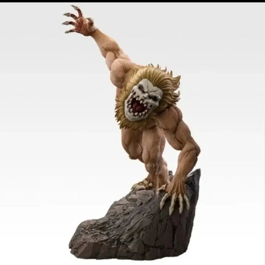 [BUNJANG] Attack on Titan Jaw Titan Figure B Prize (Sealed) / 미개봉)진격의거인 턱거인 B상 팝니다