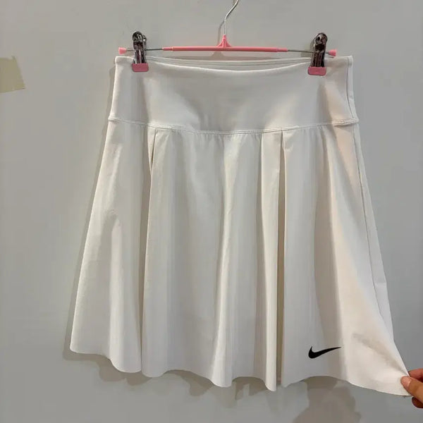 [BUNJANG] Nike Dri-FIT Pleated Midi Skirt White / 나이키 드라이핏 스커트 흰색
