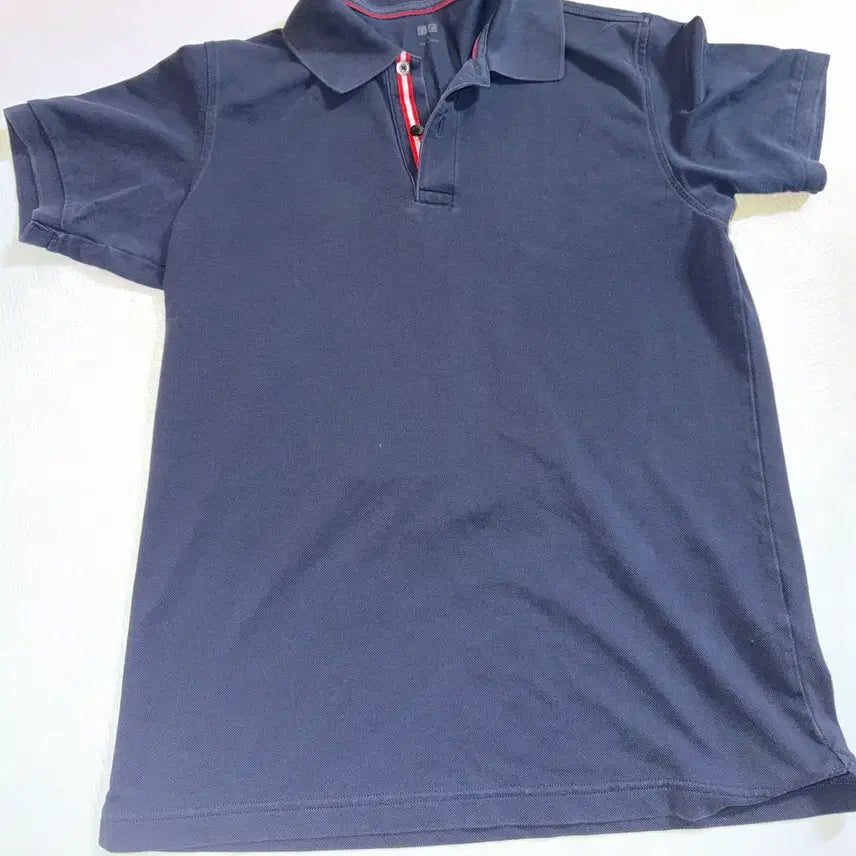 [BUNJANG] Uniqlo Navy Collar T-shirt / 유니클로 카라티 네이비