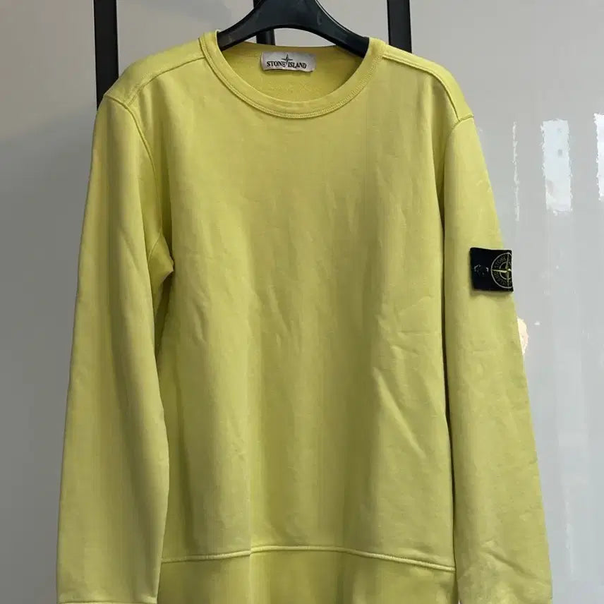 [BUNJANG] Stone Island Sweatshirt Fluorescent / 스톤아일랜드 맨투맨 형광