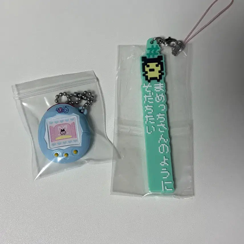 [BUNJANG] Tamagotchi Mamechi Mimitchi Hashtag Miniature Keychain Gacha / 다마고치 마메치 미미치 해시태그 미니어처 키링 가챠