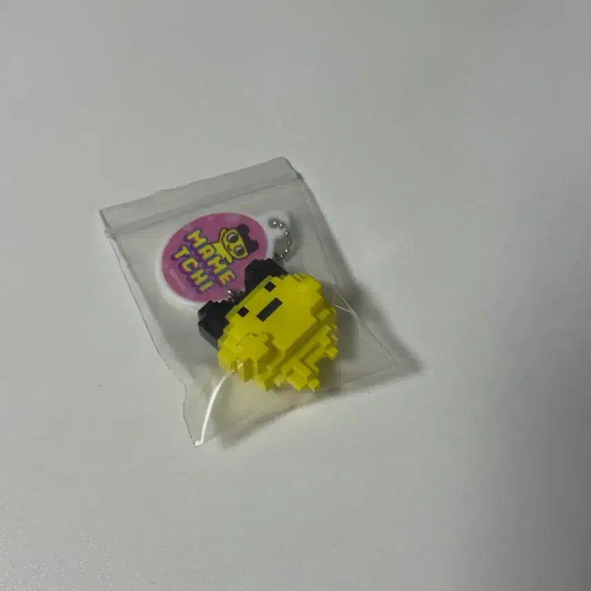 [BUNJANG] Tamagotchi Mamechi Dot Pixel Keyring Gacha / 다마고치 마메치 도트 픽셀 키링 가챠