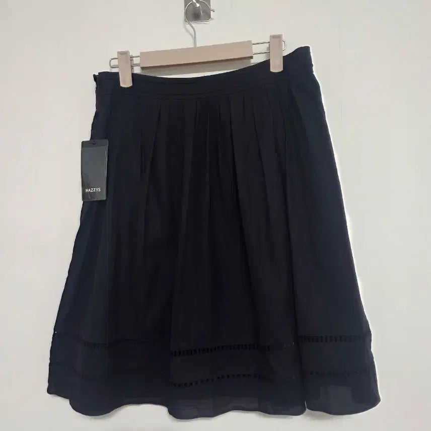 [BUNJANG] Hazzys Women's Lace Point Flare Skirt (Size 70-94 / 28-inch Waist) / 새상품 헤지스HAZZYS 여성  플레어 스커트 70-94 (28인치)