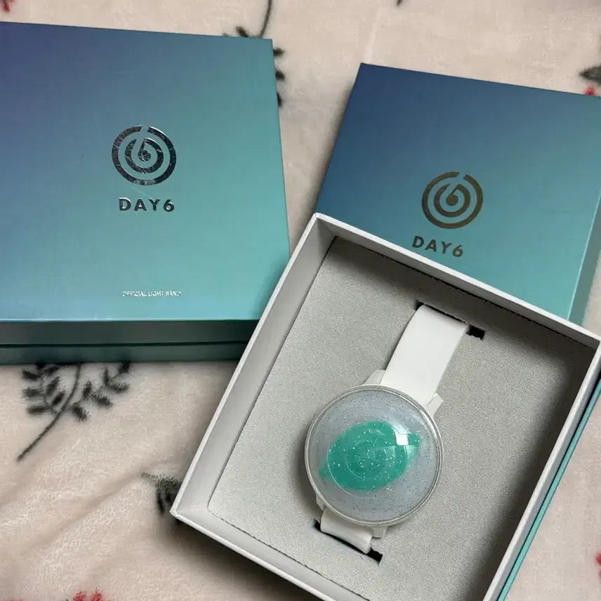 [BUNJANG] Day6 Made Watch Version 1 Lightstick / 데이식스 응원봉 마데워치 버전1