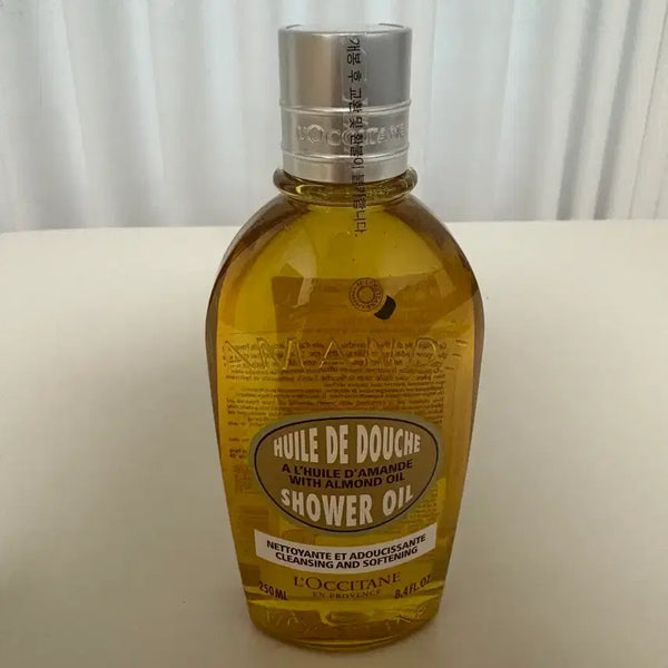 [BUNJANG] L'Occitane Almond Shower Oil 250ml / (반택무배/새상품) 록시땅 아몬드 샤워 오일 250ml