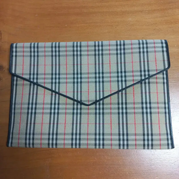 [BUNJANG] Burberry Leather Clutch Bag / (정품) 버버리 클러치백