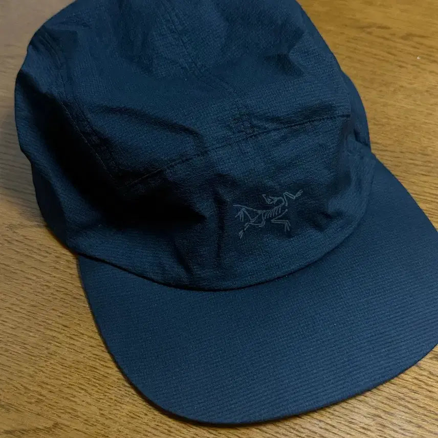 [BUNJANG] Arc'teryx Rhoan Regular Brim Hat Black (L/XL) / 아크테릭스 노반 레귤러 브림햇 블랙 (L/XL)