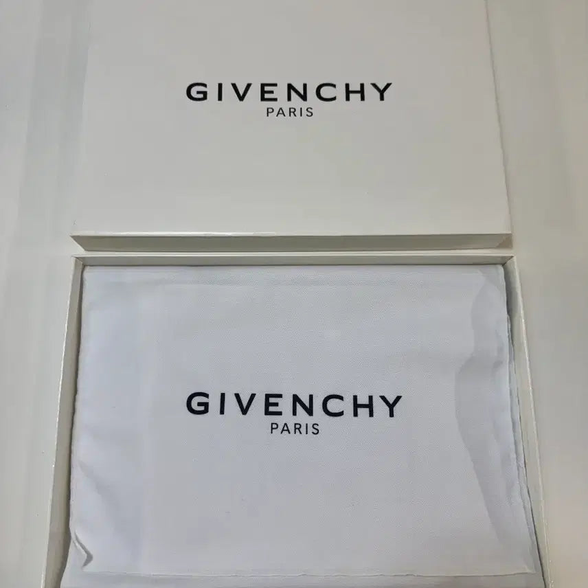 [BUNJANG] Givenchy Two Monkey Clutch / (정품, 상태굿) 지방시 투몽키 클러치