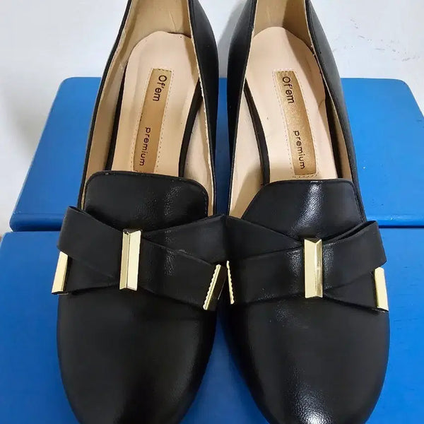 [BUNJANG] of'em Gold-Tone Embellished Black Women's Heels (235) / 오브엠 of'em 금장장식 블랙 여성 구두 235. 새거