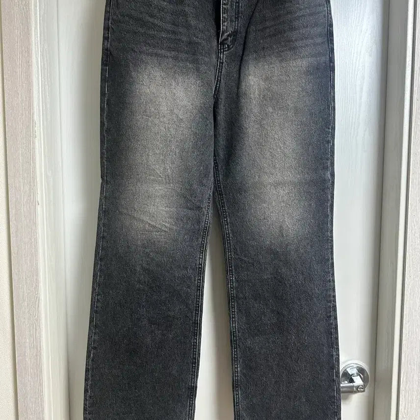 [BUNJANG] DIVEIN Loosed Straight Denim Pants / 다이브인 Loosed Straight Denim Pants