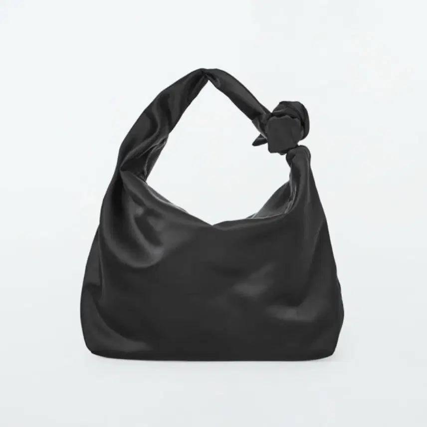 [BUNJANG] COS Nylon Hitch Micro Ribbon Knot Tote Bag Black / COS 코스 나일론 히치 마이크로 리본 매듭 토트백 블랙
