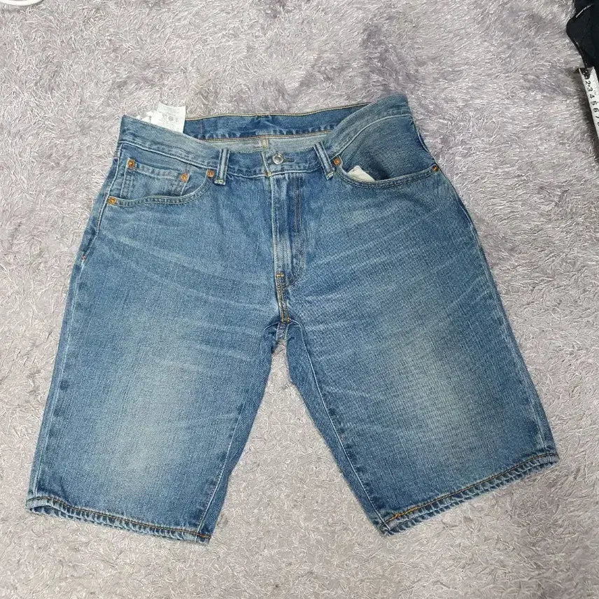 [BUNJANG] Levi's 502 Denim Half Pants (Size 34) / 리바이스 청반바지 502 데님 하프 팬츠 34