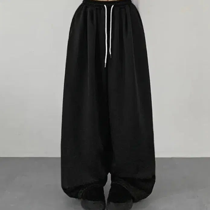 [BUNJANG] Black Wide Banding Training Pants / 블랙 와이드 밴딩 트레이닝 팬츠