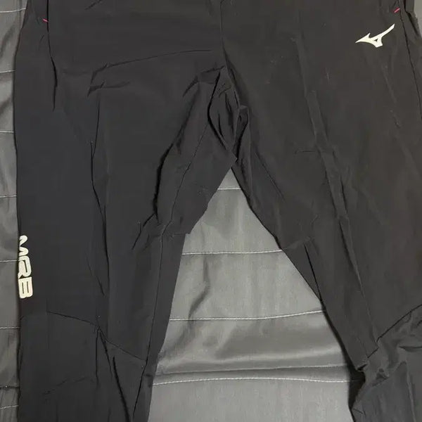 [BUNJANG] Mizuno Black Running Pants / 미즈노 블랙 러닝 팬츠