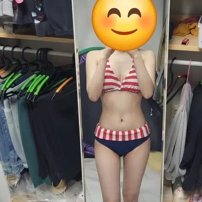 [BUNJANG] Striped Bikini Swimsuit / 줄무늬 비키니 수영복