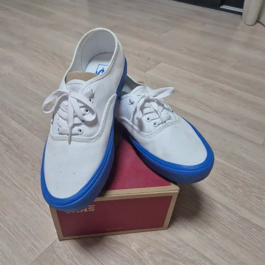 [BUNJANG] Vans Authentic Lite Sneakers White/Blue 270 / 반스 스니커즈 어센틱 라이트 화이트/블루 270