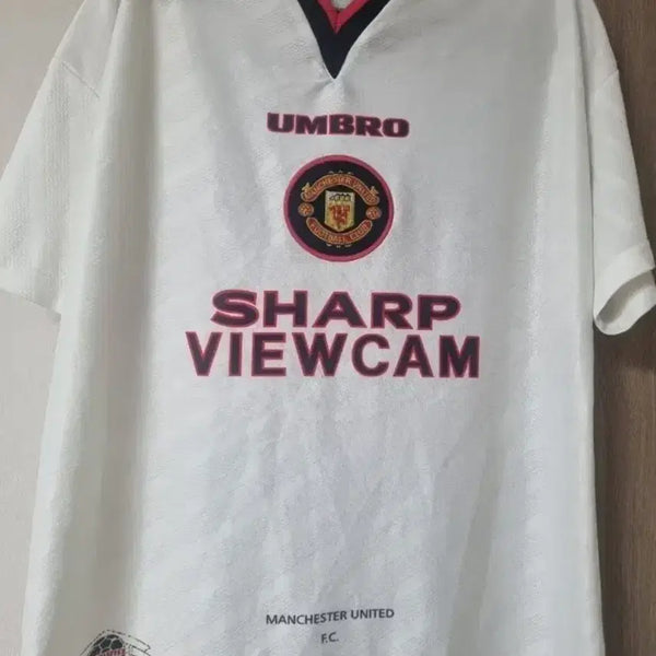 [BUNJANG] Manchester United 1996-97 David Beckham Away Jersey (Size M) / 96-97 맨유 베컴 마킹 어웨이 유니폼