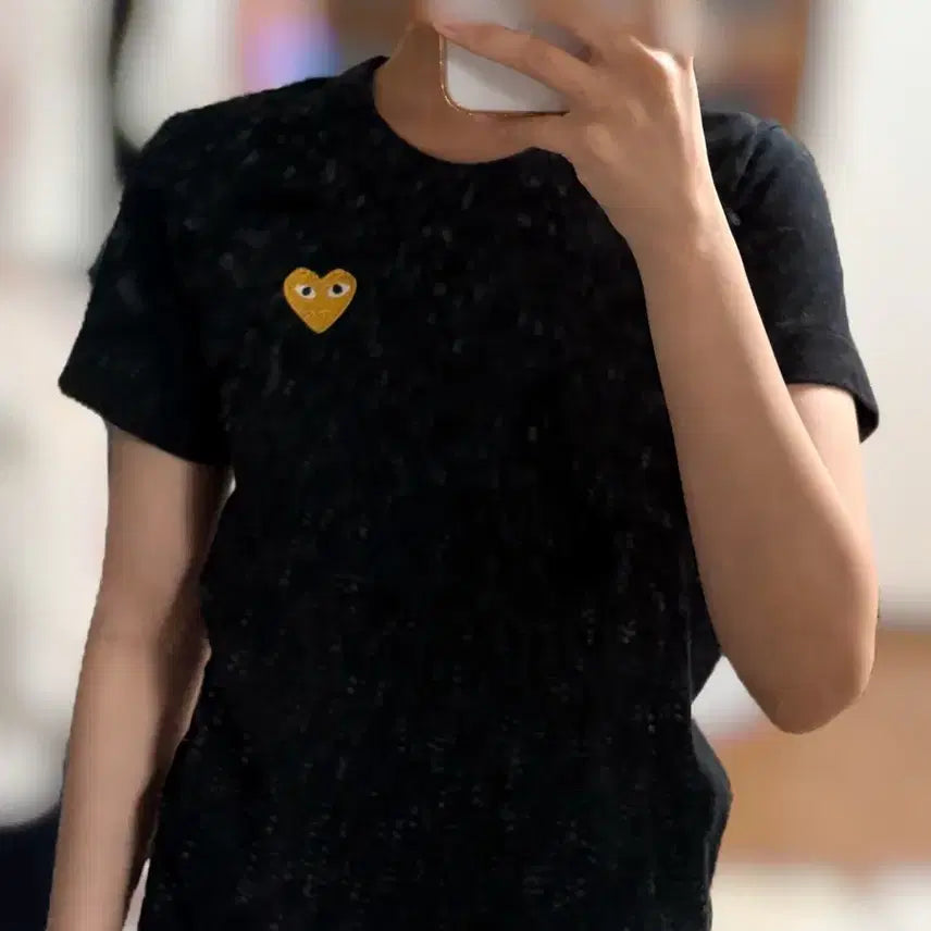[BUNJANG] Comme des Garçons Gold Heart Logo T-Shirt / 꼼데가르송 골드와펜 반팔 티셔츠