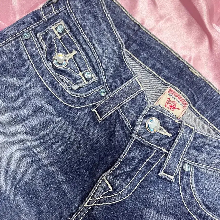 [BUNJANG] True Religion Gyaru Bijou Low-Rise Semi-Bootcut Skinny Jeans / 트루릴리젼 갸루 비쥬 로우라이즈 세미부츠컷 스키니진