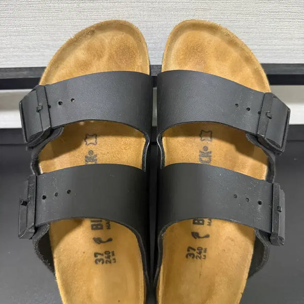 [BUNJANG] Birkenstock Arizona Black Sandals (240mm) / 버켄스탁 아리조나 블랙 240mm