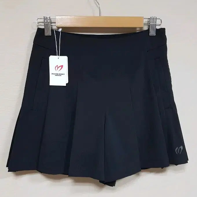 [BUNJANG] Master Bunny Women's Pleated Culottes Pants / 마스터바니 여성 백 밴딩 플리츠 큐롯 팬츠(새상품)