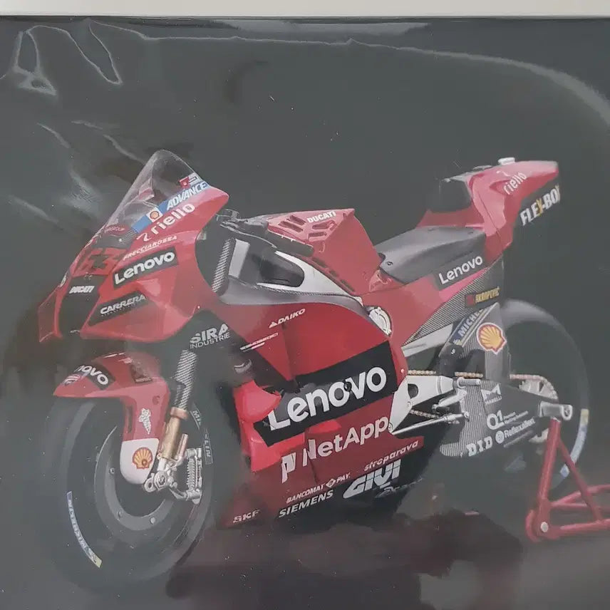 [BUNJANG] TSM Ducati Desmosedici GP22 1/12 Diecast Model (Francesco Bagnaia) / TSM사 Ducati Desmosedici GP22 오토바이 다이캐스트