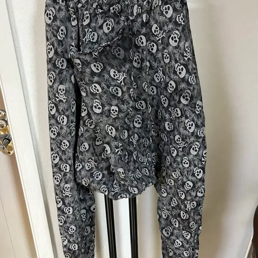 [BUNJANG] Skull Pattern Cotton Pants / 해골 패턴 바지