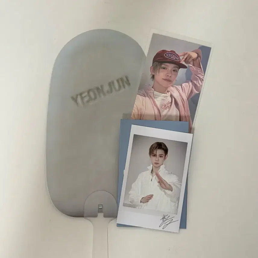 [BUNJANG] TXT Yeonjun Fan Meeting Photocard Bundle Set / 연준 공방포카 부채+폴라+포카 일괄