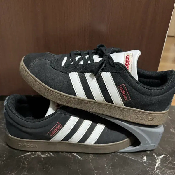 [BUNJANG] Adidas Sneakers Size 270 / 급처 아디다스 스니커즈 270