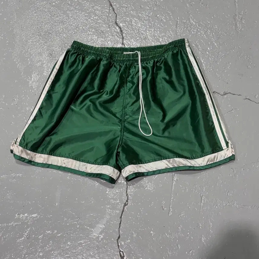 [BUNJANG] 90s Adidas Green Track Shorts XL / 90s Adidas(아디다스) 그린 트랙 쇼츠 반바지