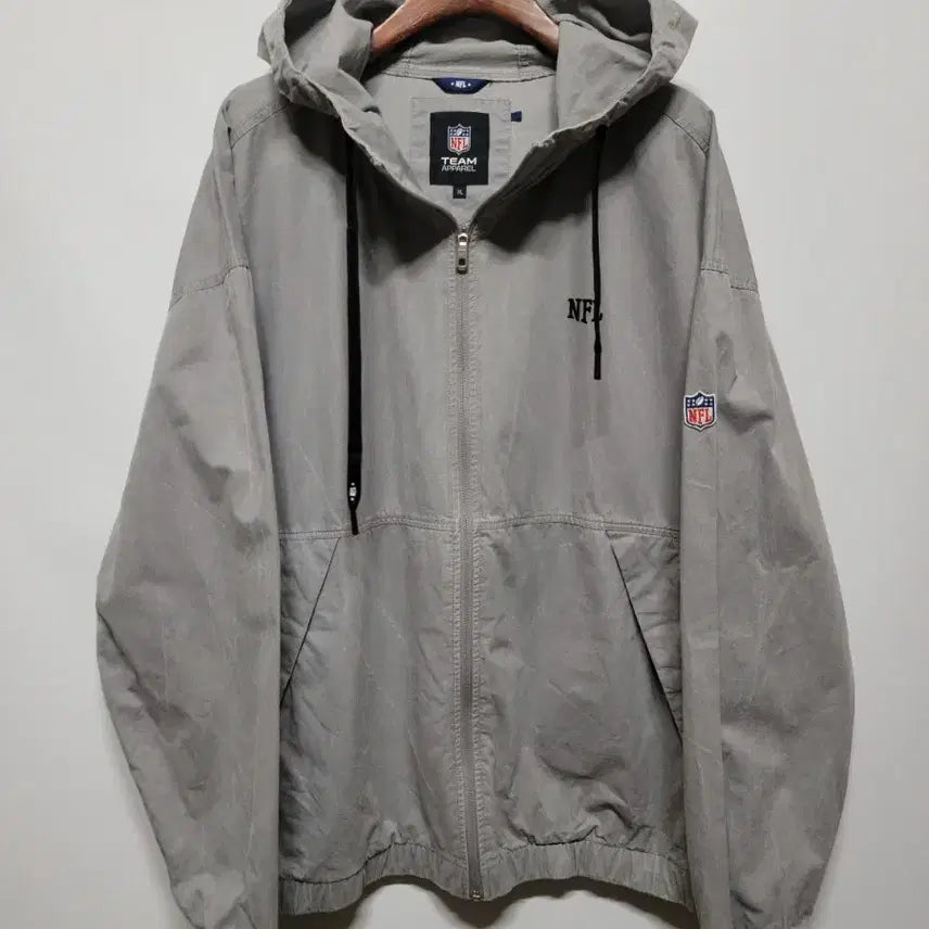 [BUNJANG] NFL Team Apparel Hooded Windbreaker Jacket XL / NFL 팀 어패럴 후드 바람막이 XL