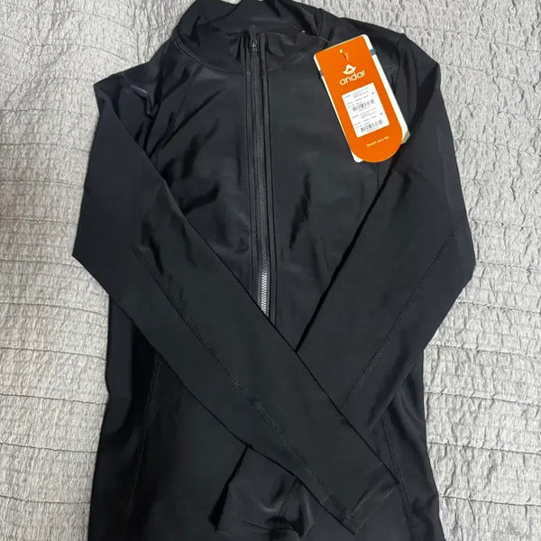 [BUNJANG] Andar Rash Guard M Size / 안다르 래쉬가드