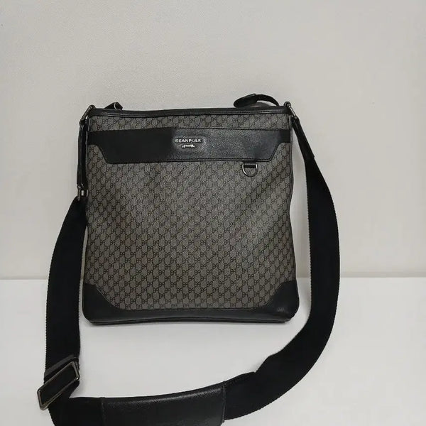 [BUNJANG] Beanpole Men's Monogram Crossbody Bag / 빈폴 남성 모노그램 크로스백 * 25/27