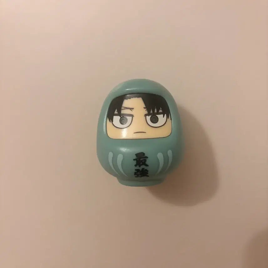 [BUNJANG] Attack on Titan Levi Ottogi Mini Gacha Figure / 진격의거인 리바이 오뚜기 미니가챠 피규어