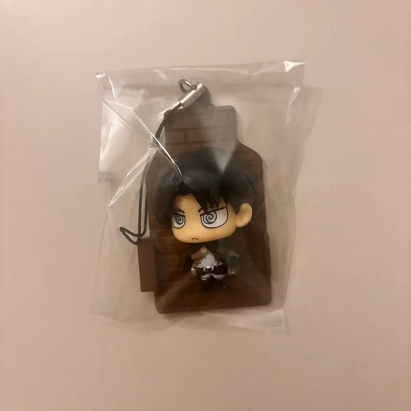 [BUNJANG] Attack on Titan Levi Lipovitan Collaboration Figure Keychain / 진격의거인 리바이 리포비탄 콜라보 피규어 키링