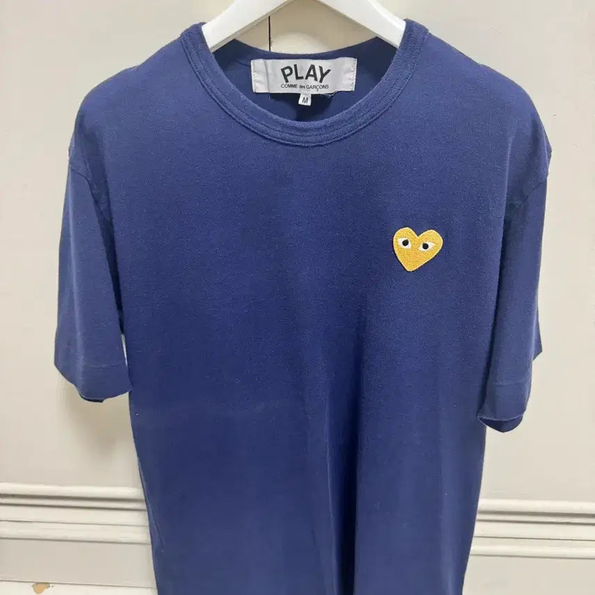 [BUNJANG] Comme des Garçons Navy Heart Logo T-Shirt M / 꼼데가르송 반팔티 네이비 m
